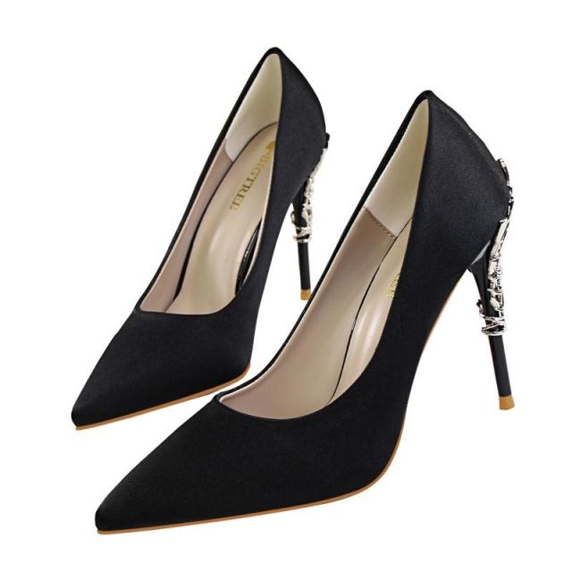 Stylish Women Casual Shoes – Comfortable & Lightweight