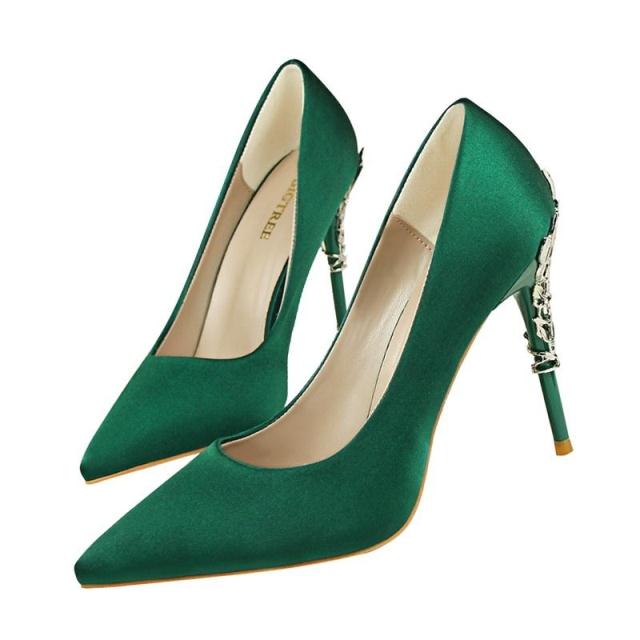 Stylish Women Casual Shoes – Comfortable & Lightweight