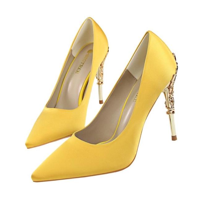 Stylish Women Casual Shoes – Comfortable & Lightweight