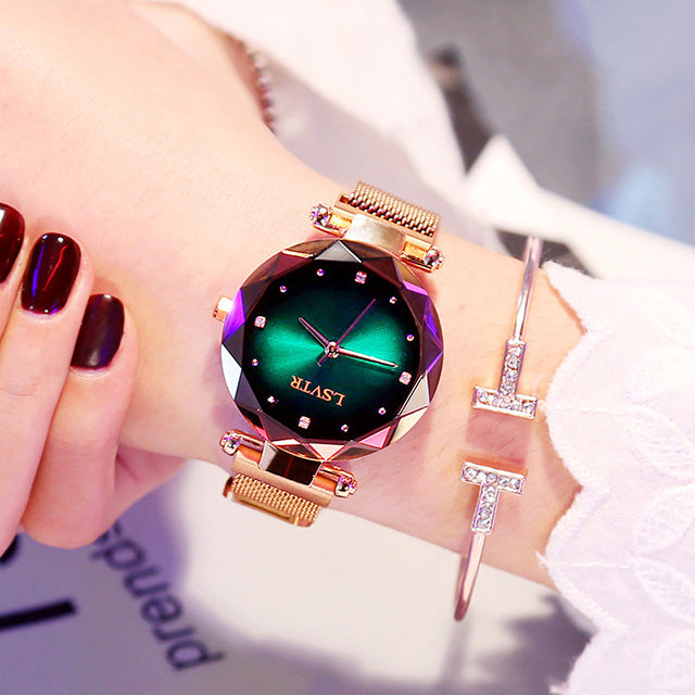 Lazy Creative Women’s Watch with Adjustable Magnetic Strap