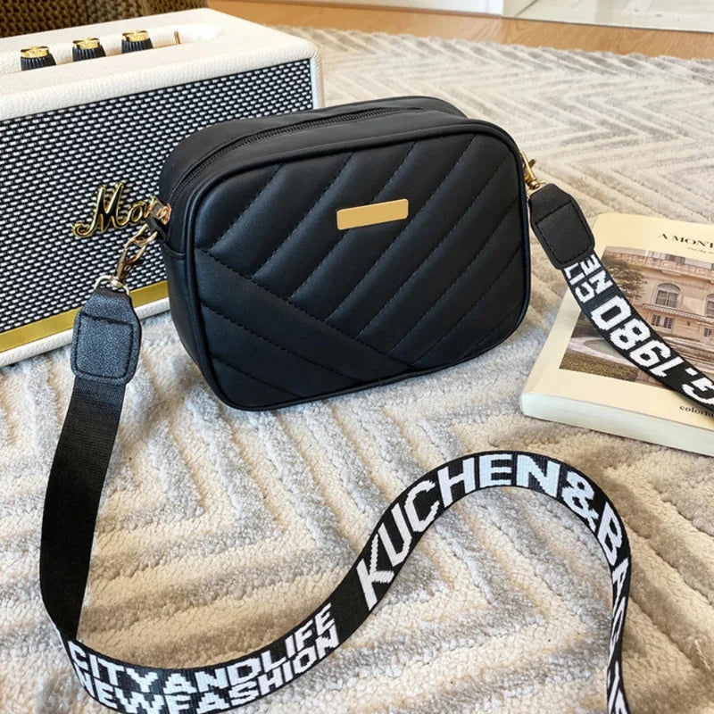 Elegant Women’s Crossbody Bag – Lightweight & Stylish for Everyday Use