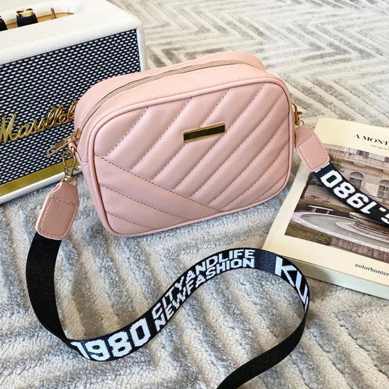 Elegant Women’s Crossbody Bag – Lightweight & Stylish for Everyday Use